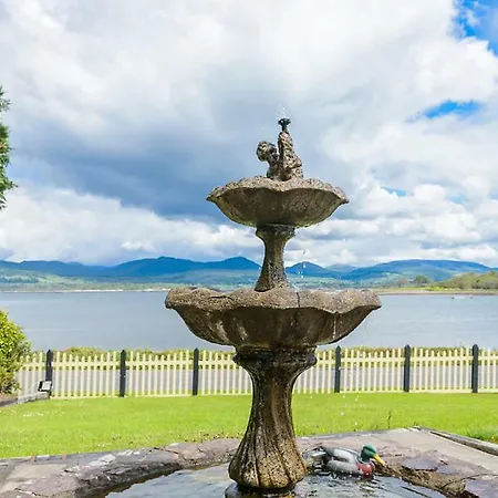 Harbour View Bed & Breakfast 4*